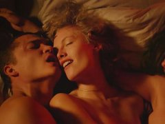 Sexphone Love xxx หนังอาร์ฝรั่งไม่เซ็นเซอร์ เรื่องของความรักไม่จำกัดเพศ