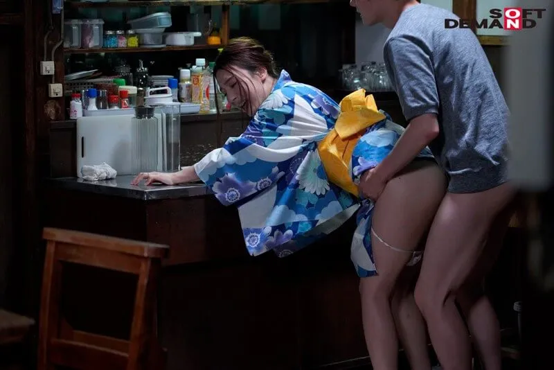 แอบเย็ดกัน