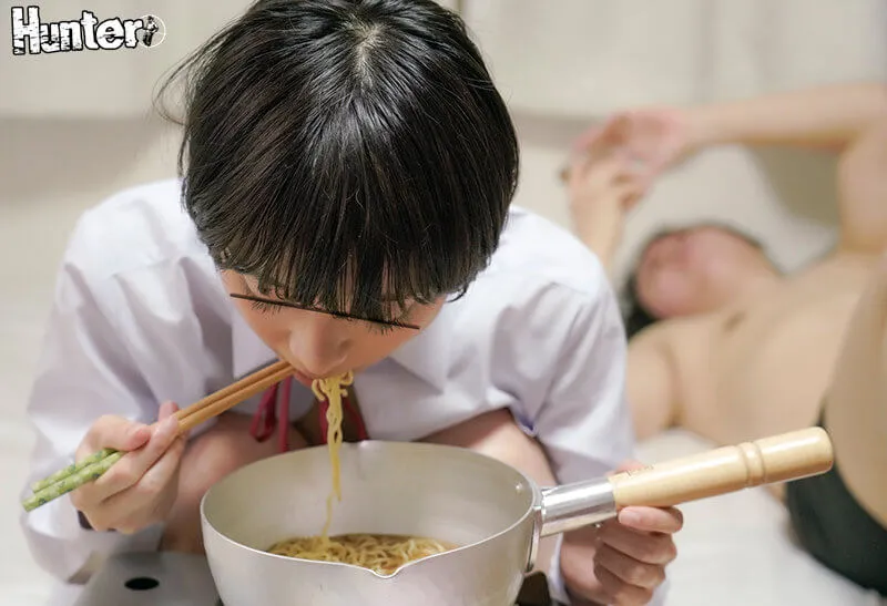 นอนเย็ดกันทั้งวัน