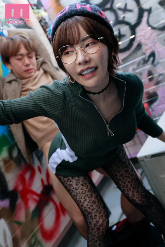 ดาราหนังโป๊ชื่อดัง