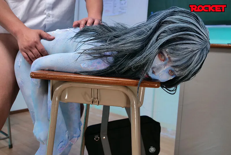 ผู้หญิงต้องคำสาป