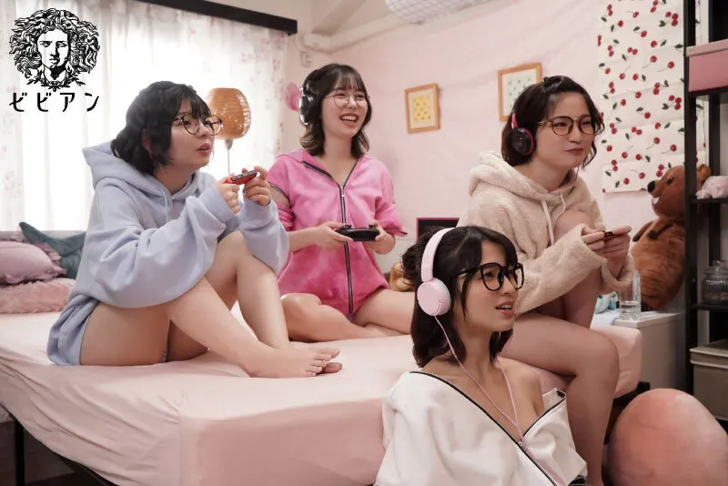 ผู้หญิงติดเกม