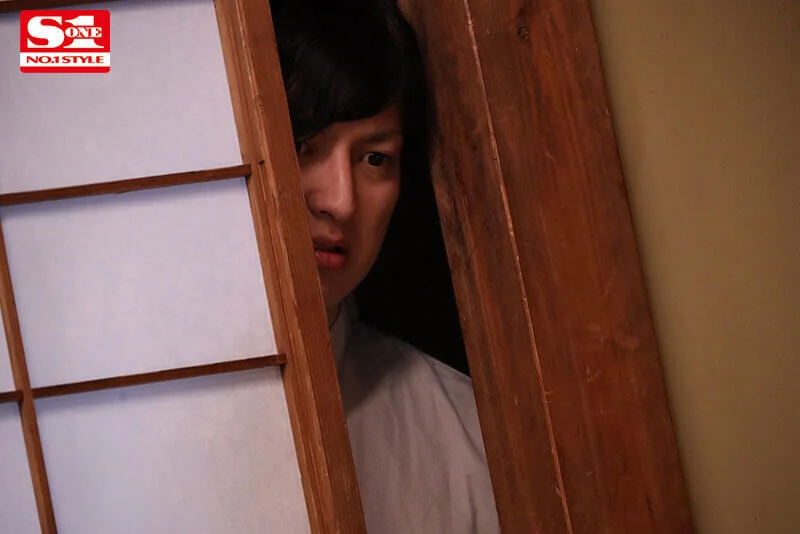 แอบดูพ่อแม่เย็ดกัน